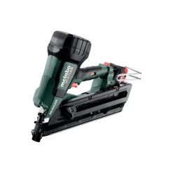 Akkunaulain Metabo NFR 18 LTX 90 BL sisältää 2 x 4.0Ah akut ja laturin