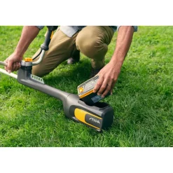 Akkuraivuri Stiga BC 700E B Kit 48V 4,0 Ah akulla