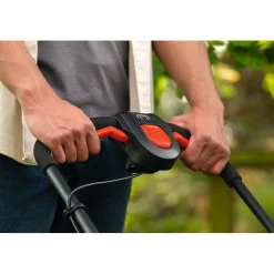 Akkuruohonleikkuri Bosch Rotak 18V2-38 2x18V 2x4,0 Ah akuilla