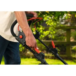Akkuruohonleikkuri Bosch Rotak 18V2-43 2x18V 2x4,0 Ah akuilla