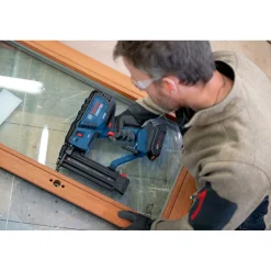 Akkuviimeistelynaulain Bosch Professional GNH 18V-50 M Solo 18V ilman akkua
