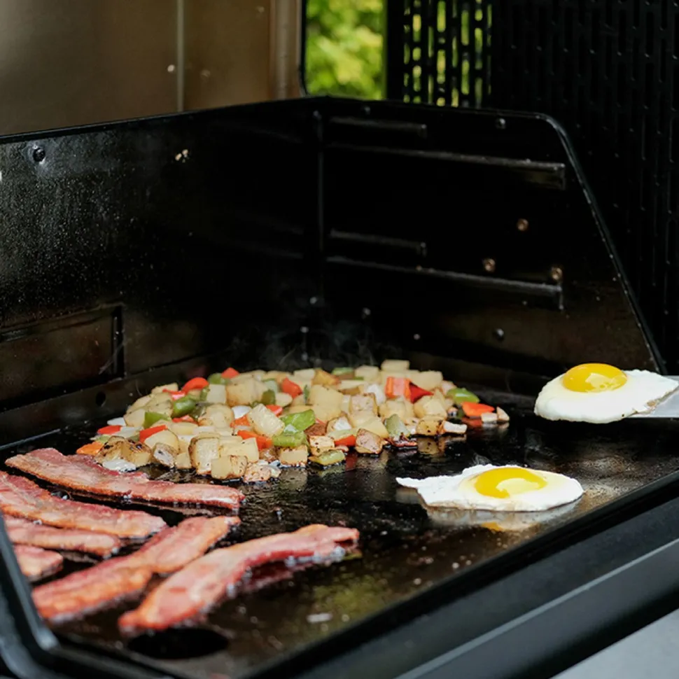BBQ-hiiligrilli/savustin Masterbuilt Gravity Series 800, digitaalinen, wifi-ohjattava