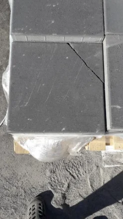 Betonilaatta Rudus 498x498x50 mm sileä musta