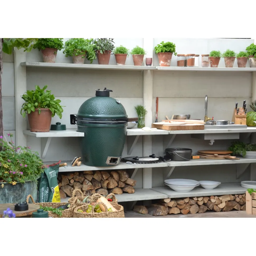 Hiiligrilli Big Green Egg, Medium + jalusta, paistoalusta ja tuhkakaavin
