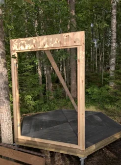 Huvimaja Jalotakka Festivo 6-kulmainen (6m²)