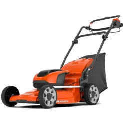 Itsevetävä akkuruohonleikkuri Husqvarna LC 142iS 36V 4,0 Ah akulla
