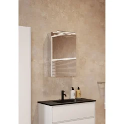 Peilikaappi Hietakari Modena Q05, 466x700 mm, ylävalolla ja pistorasialla