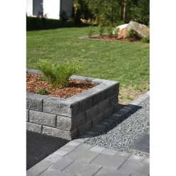 Pihakivi Lakka Nupukivi 60 138 x 138 mm musta