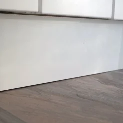 Sokkeli Ideal Keittiöt 2500x150x13mm vedenkestävä mattavalkoinen