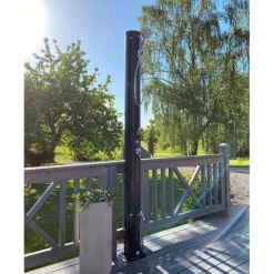 Ulkosuihku Demerx Sunny 40L, aurinkolämmitteinen, käsisuihkulla